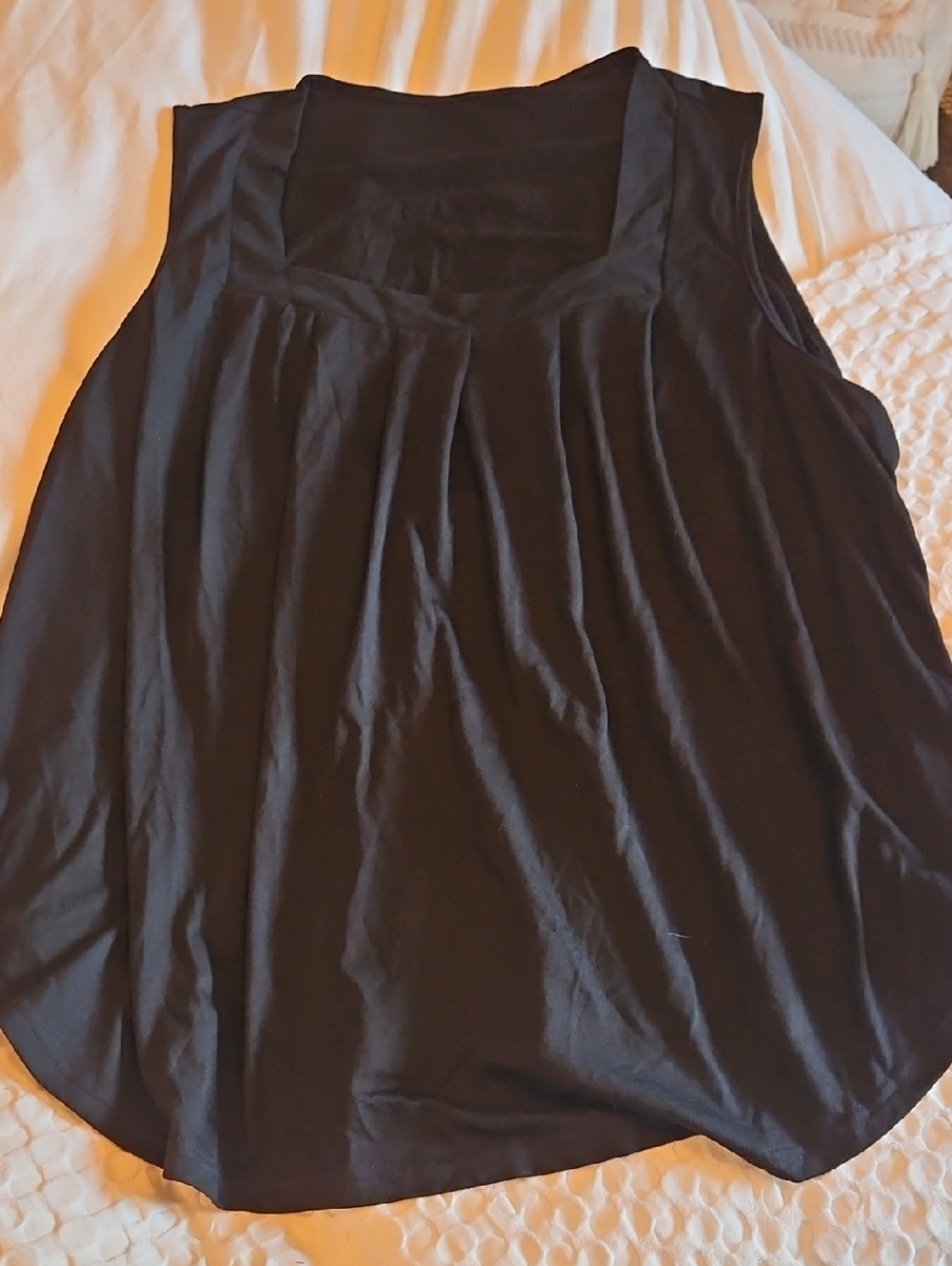 Classic Black Sleeveless Pleated Tank Top 3x